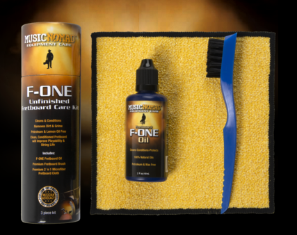 Music Nomad - MN108 Premium Guitar Care Kit